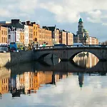 Most Central Location, Sleeps 12
