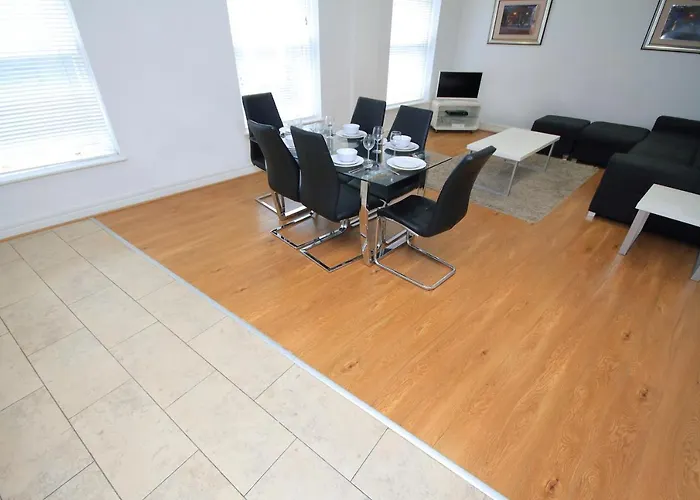 Most Central Location, Sleeps 12